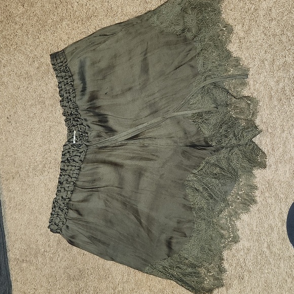 H&M Pants - H & M Silky Green Lace Drawstring Shorts Size 10